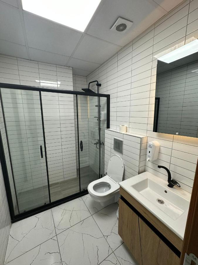 In House Hotel