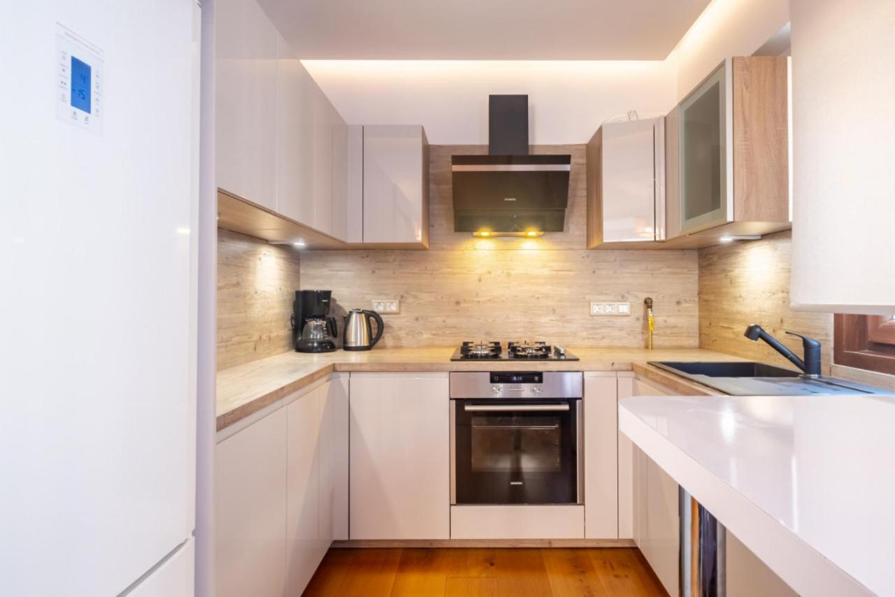 Apartment Charming Flat With Location In Nisantasi *