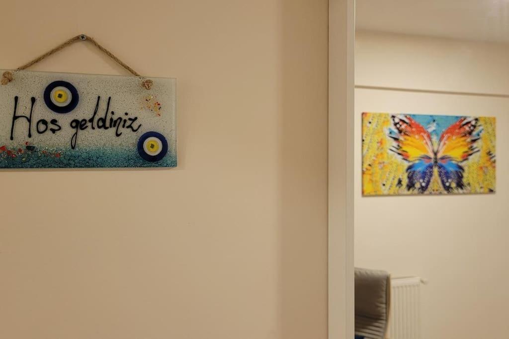 1 Min To Metro, Cosy Flat For 8 Guests, 2nd Floor Istanbul