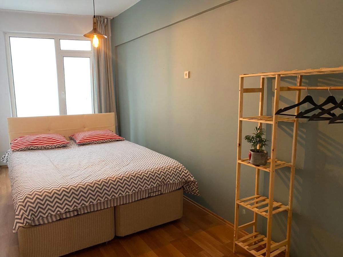 Comfortable House In Uskudar Turkey Apartment *