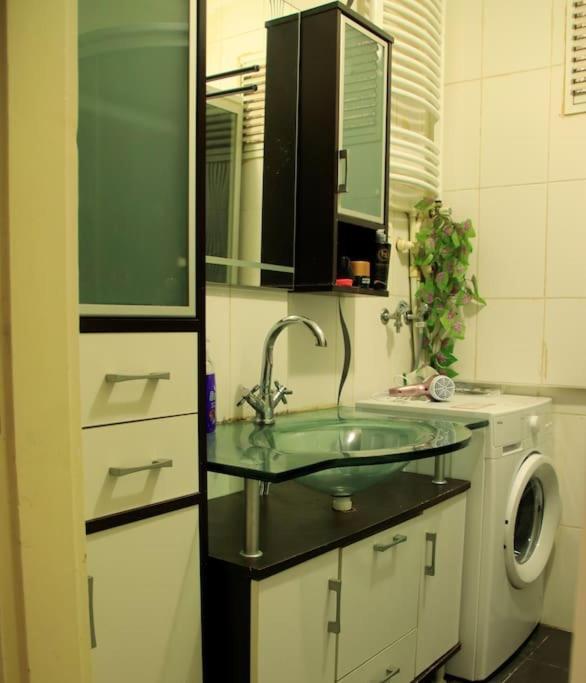 Perfect Location In Nisantasi Apartment *