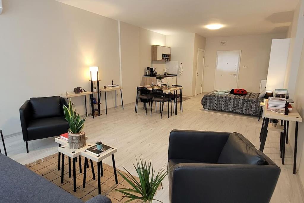 New Cosy Studio In The Heart Of Kadikoy *