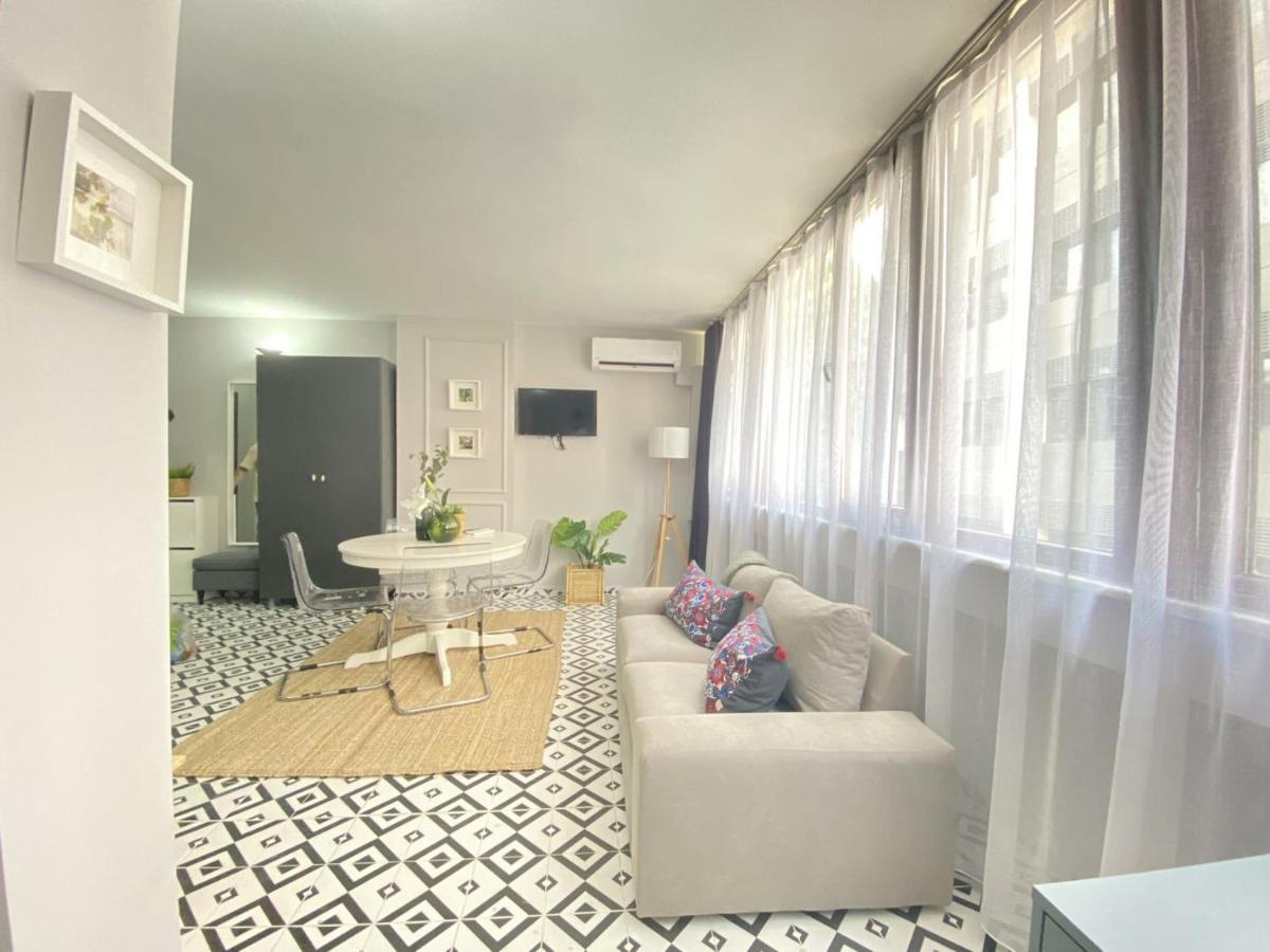 Refreshing And Central Studio Flat In Kabatas Apartment *