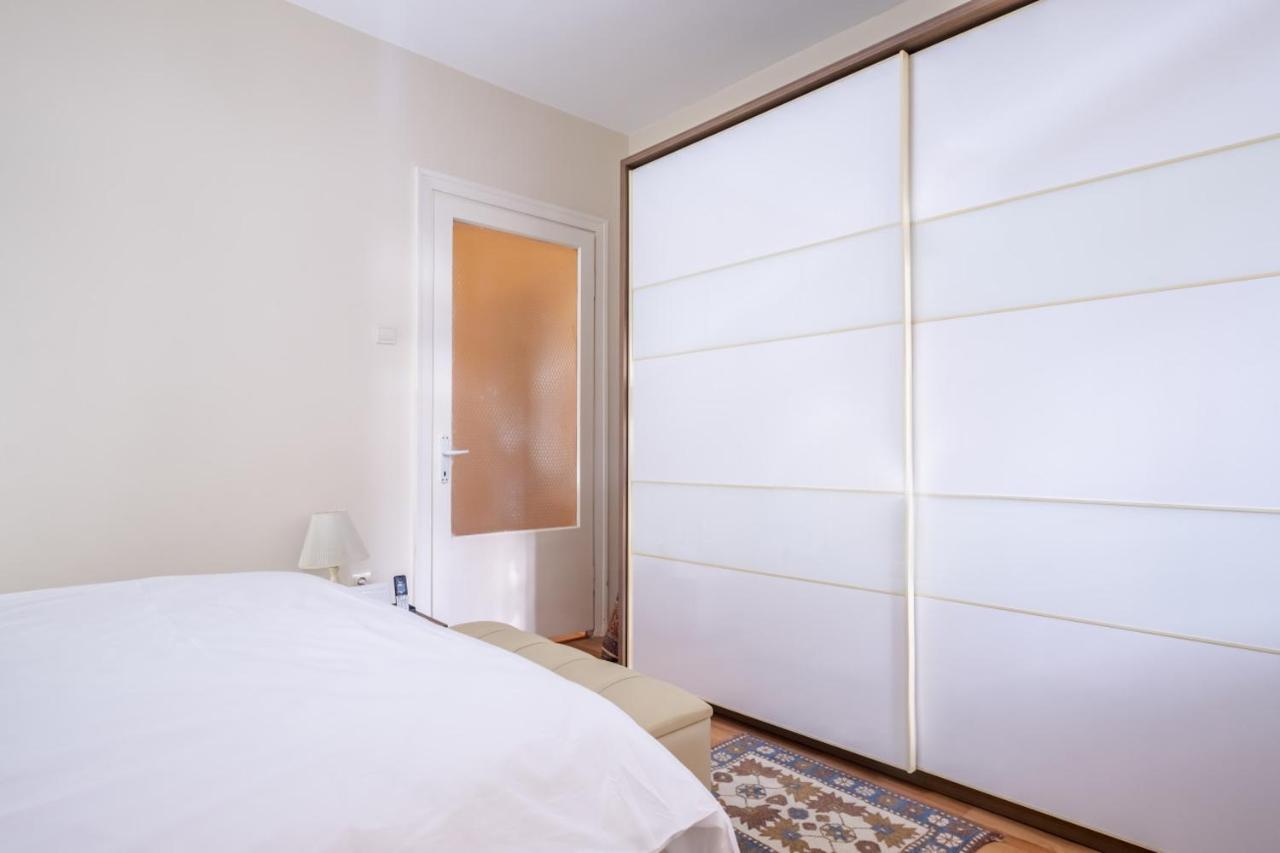 Daire Chic Flat With Balcony Close To Caddebostan Shore İstanbul
