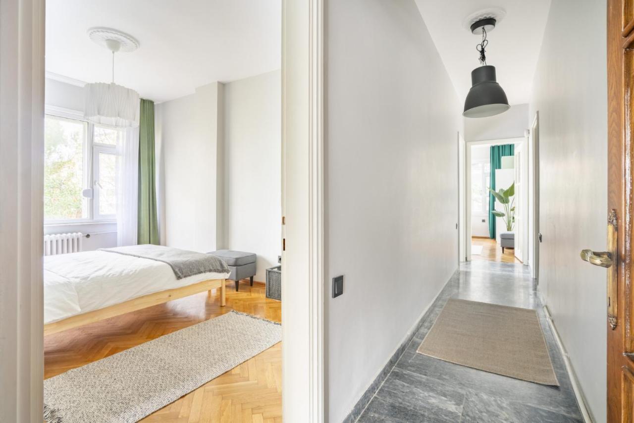 Spacious Flat Near Caddebostan Coast Apartment