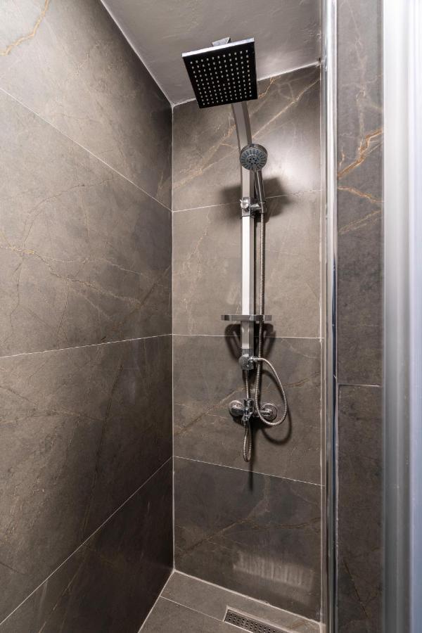 Aparthotel Element 2*