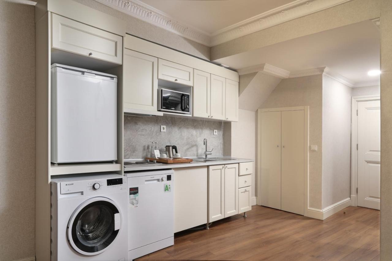 Meroddi Galata Flats Apartment