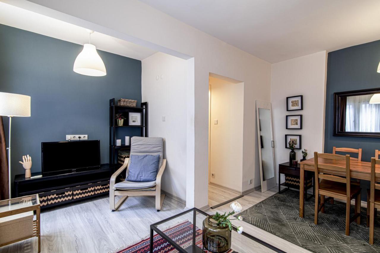 Amazing Flat Close To Kabatas Ferry Station Apartment