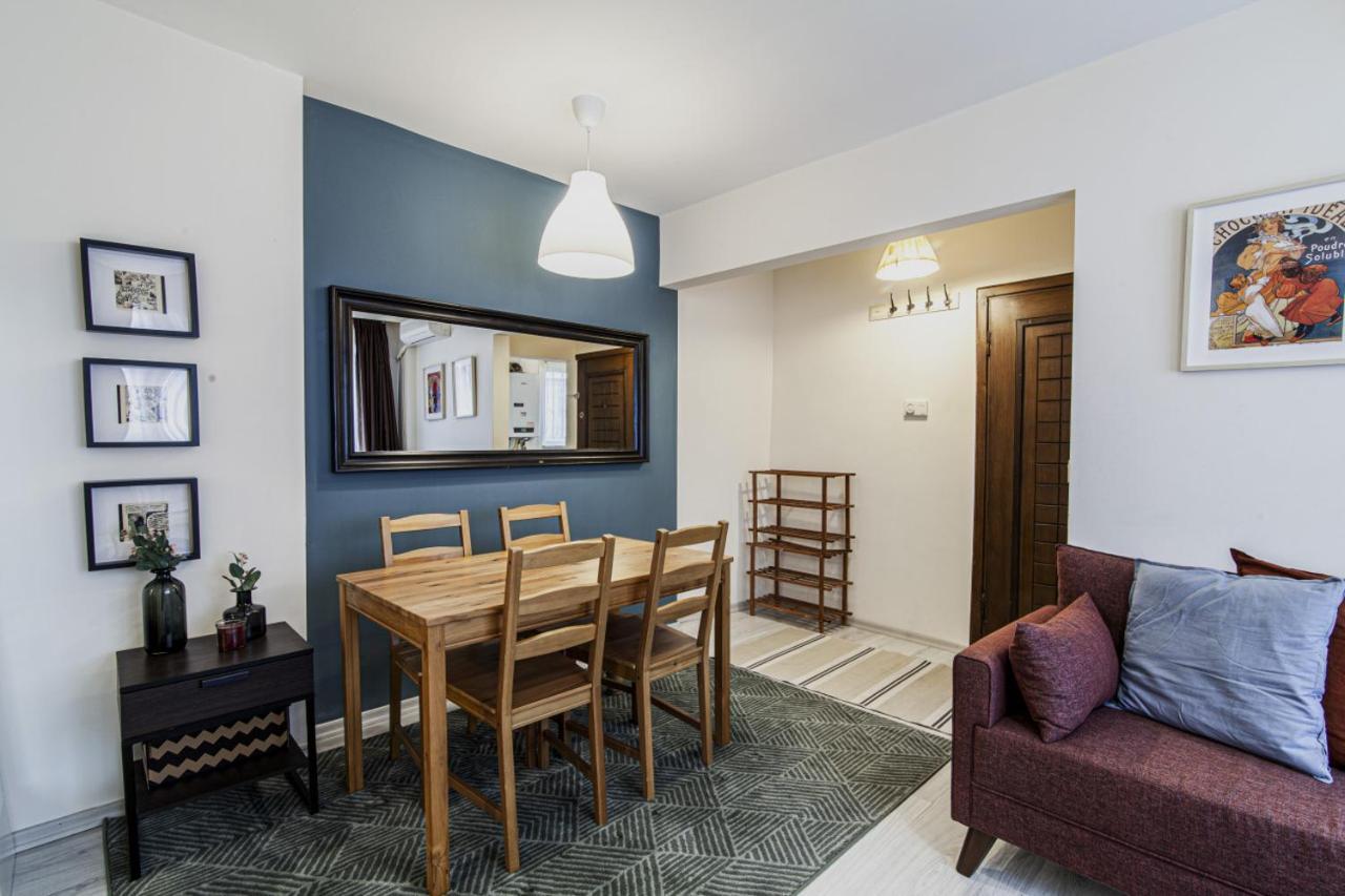 Amazing Flat Close To Kabatas Ferry Station Apartment
