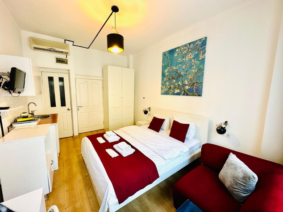 Aram Galata Suites