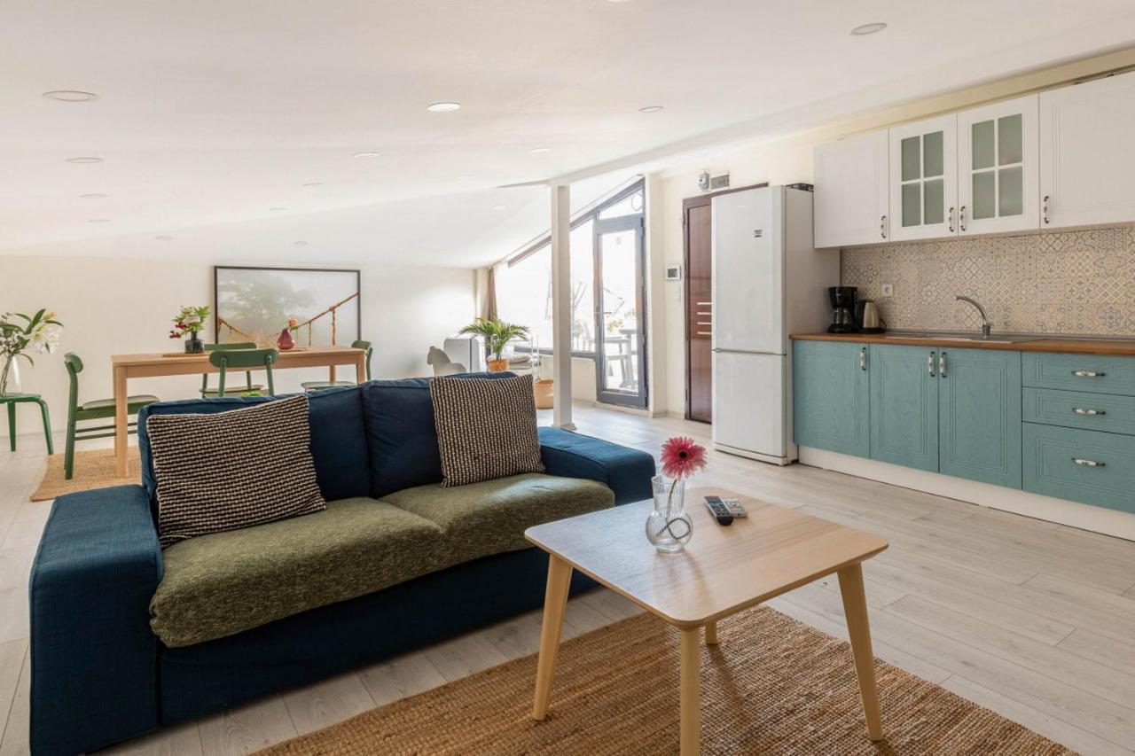 Exquisite Flat With Terrace In Nisantasi Apartment