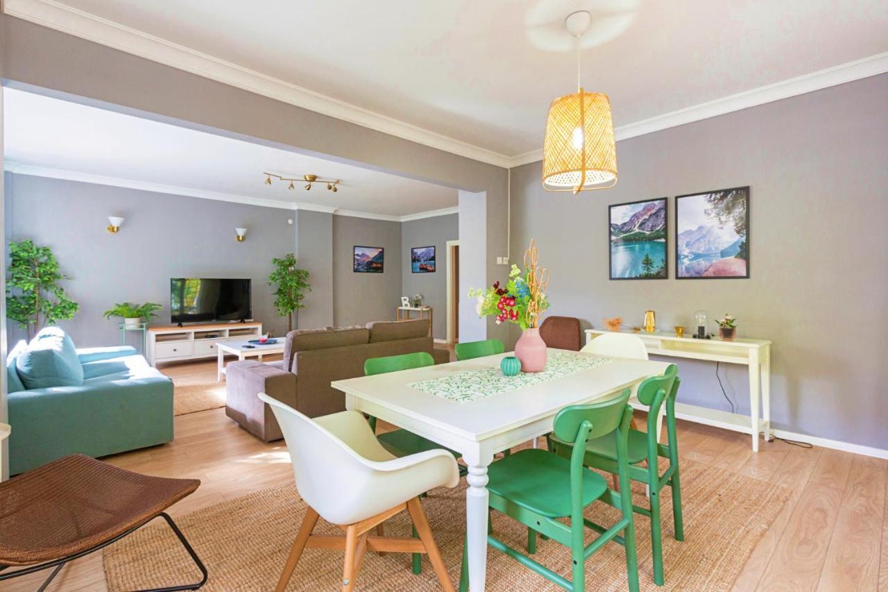 Apartment Outstanding Flat With Stylish Interior And Excellent Location Close To Shopping Malls In Sisli *