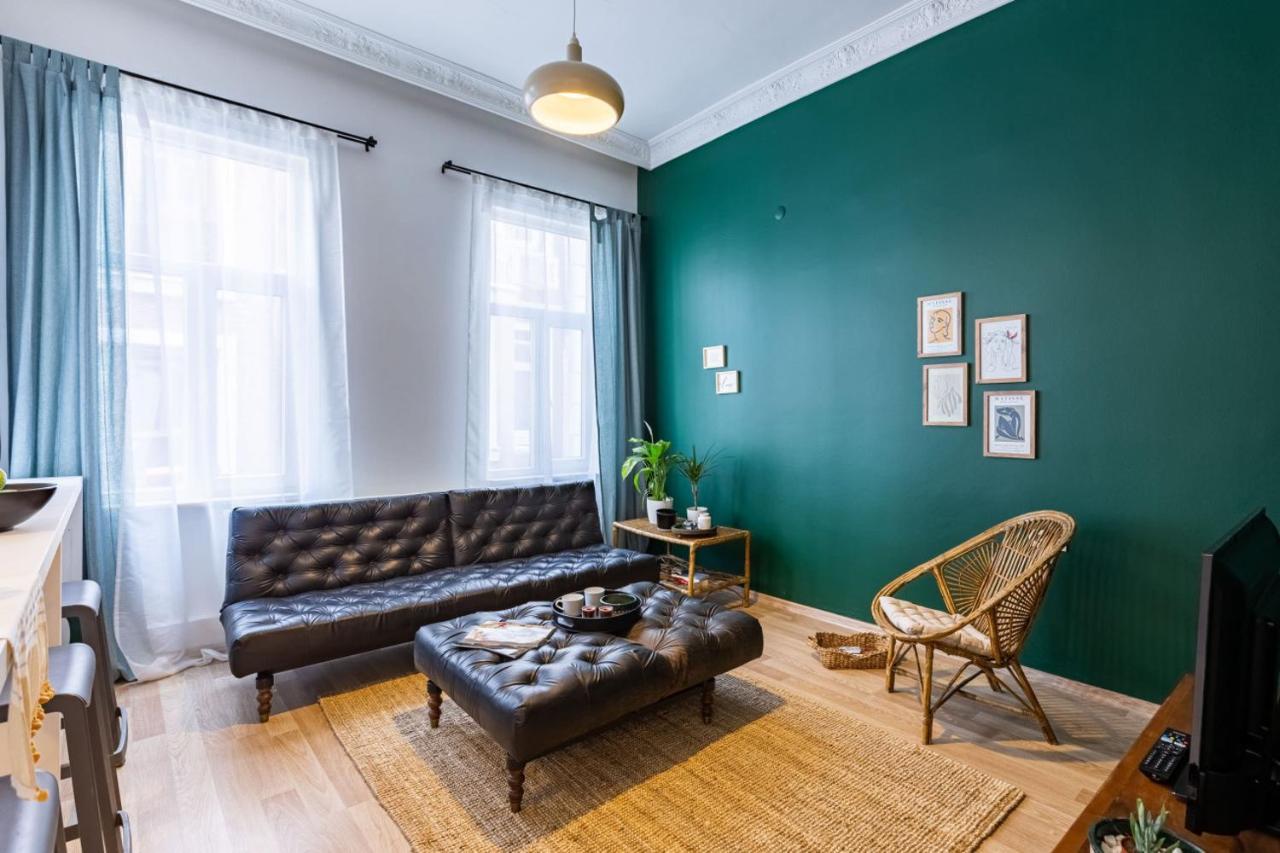 Stylish Flat 5 Min To Taksim Square In Beyoglu *