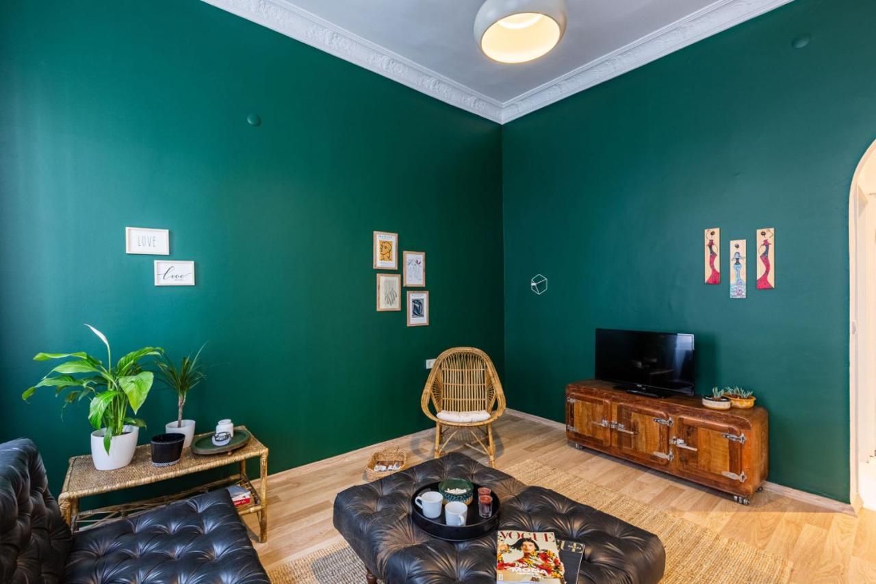 Stylish Flat 5 Min To Taksim Square In Beyoglu