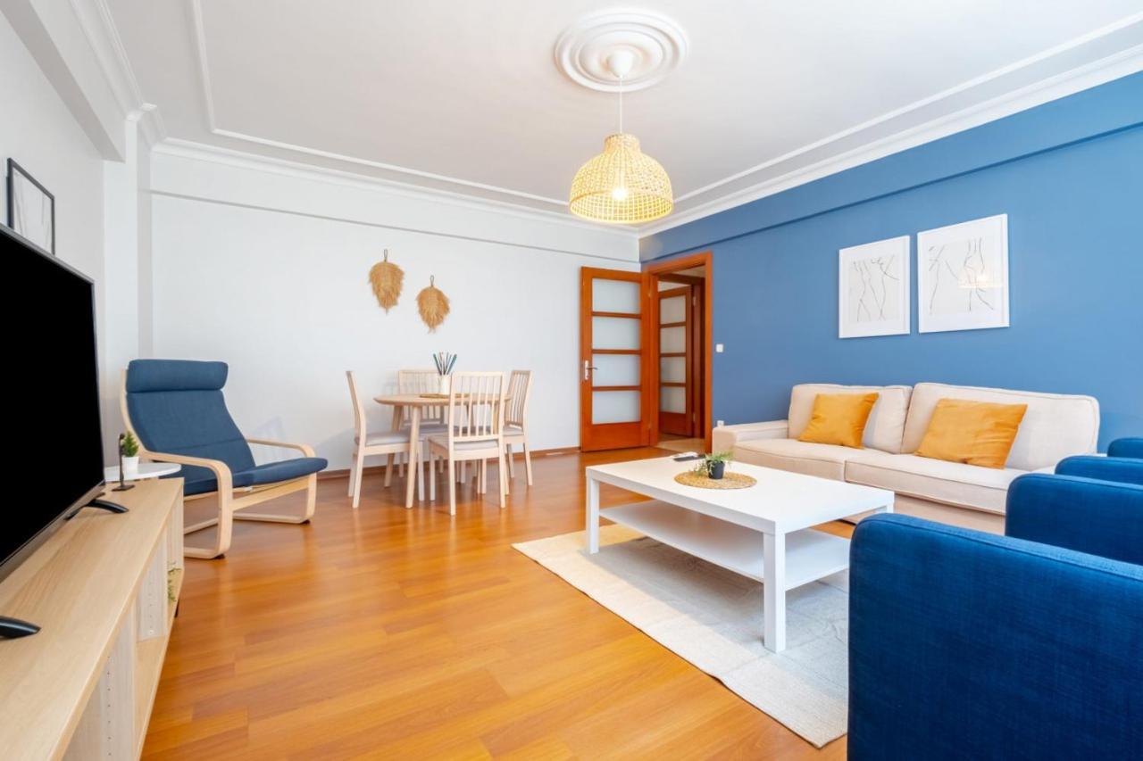 Splendid Flat With Location In Sisli *