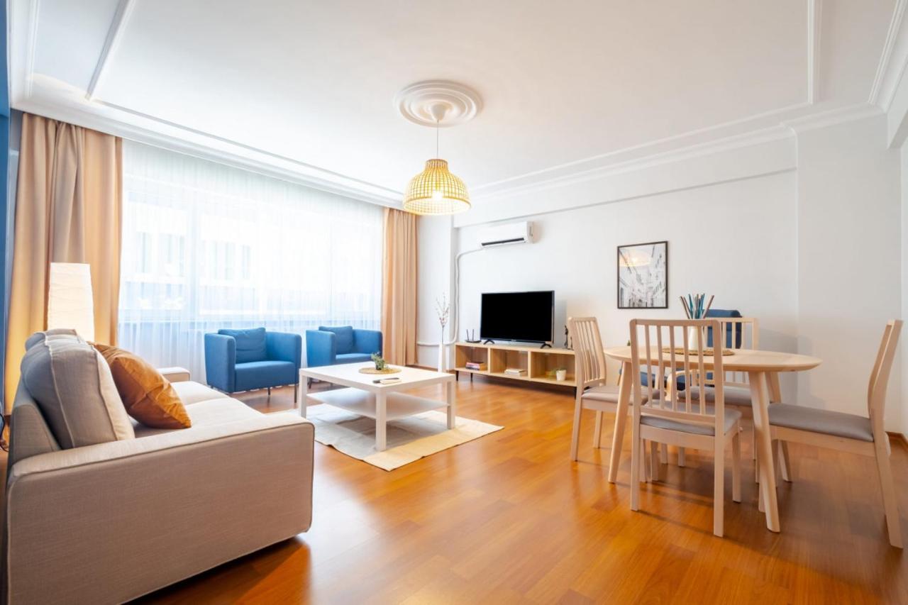 Splendid Flat With Location In Sisli Apartment