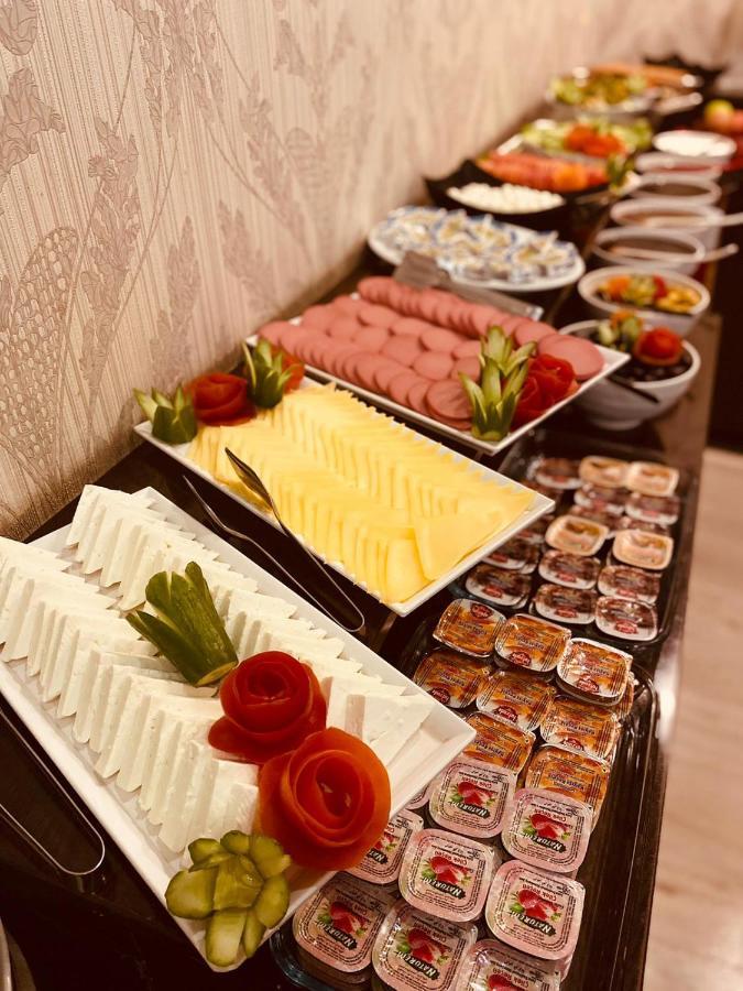 Adora Cafe & Restaurant 3* İstanbul