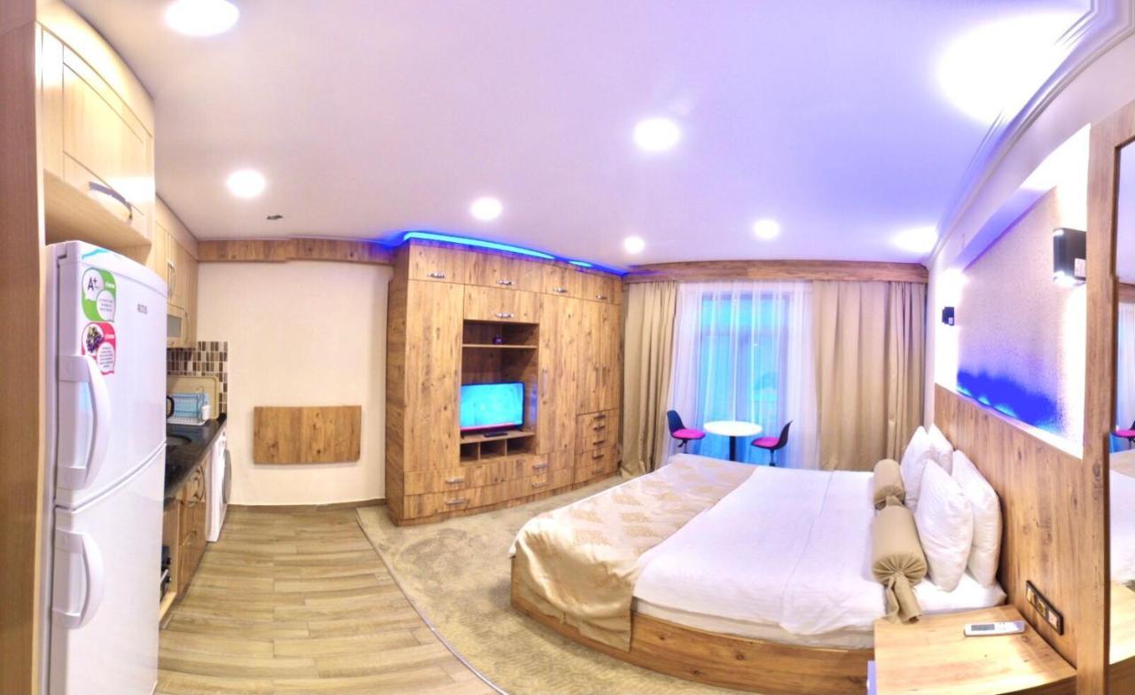 Hotel Nour & *
