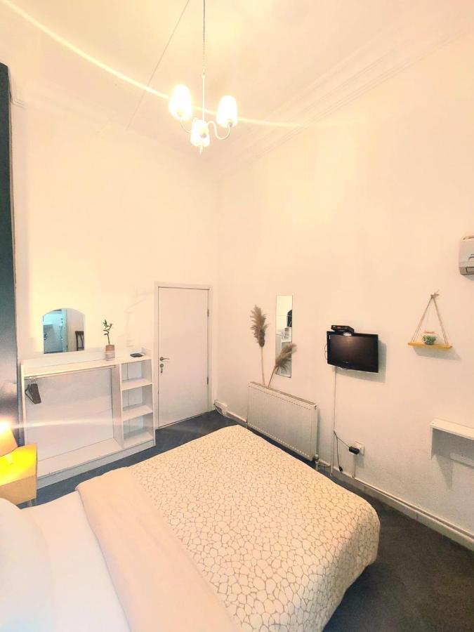 La Bella Bed & Breakfast