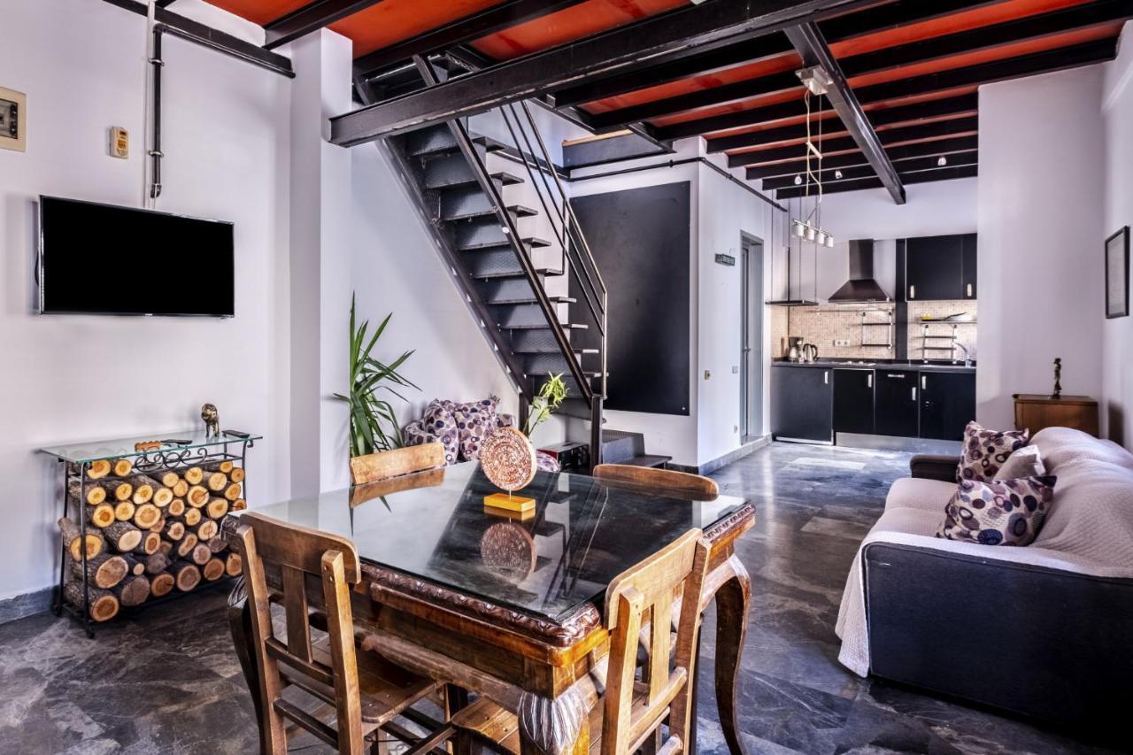 Authentic Flat With Excellent Location In Beyoglu Apartment *