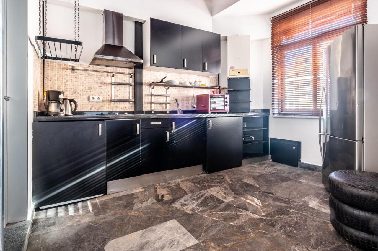 Authentic Flat With Excellent Location In Beyoglu Apartment Istanbul