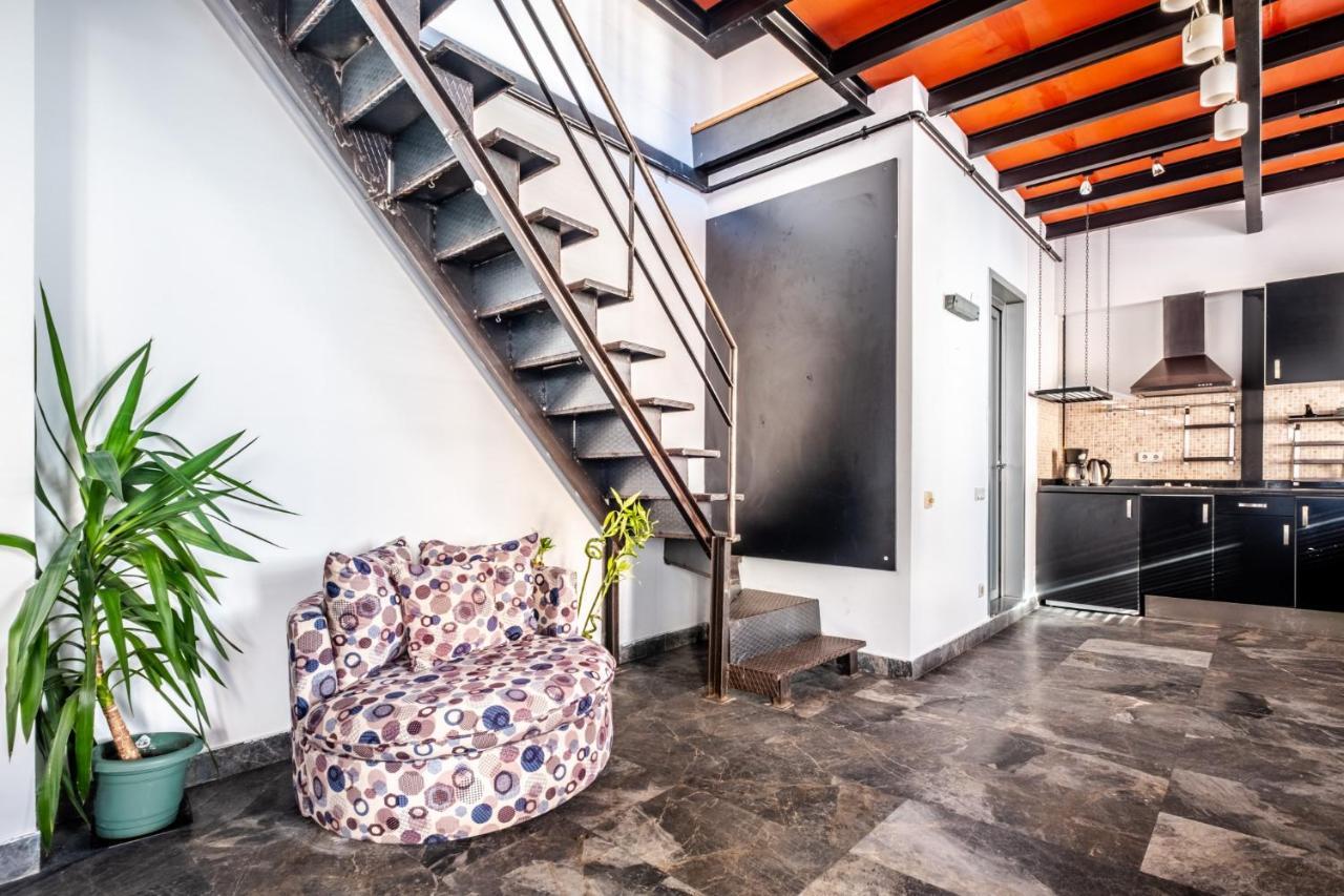 Authentic Flat With Excellent Location In Beyoglu