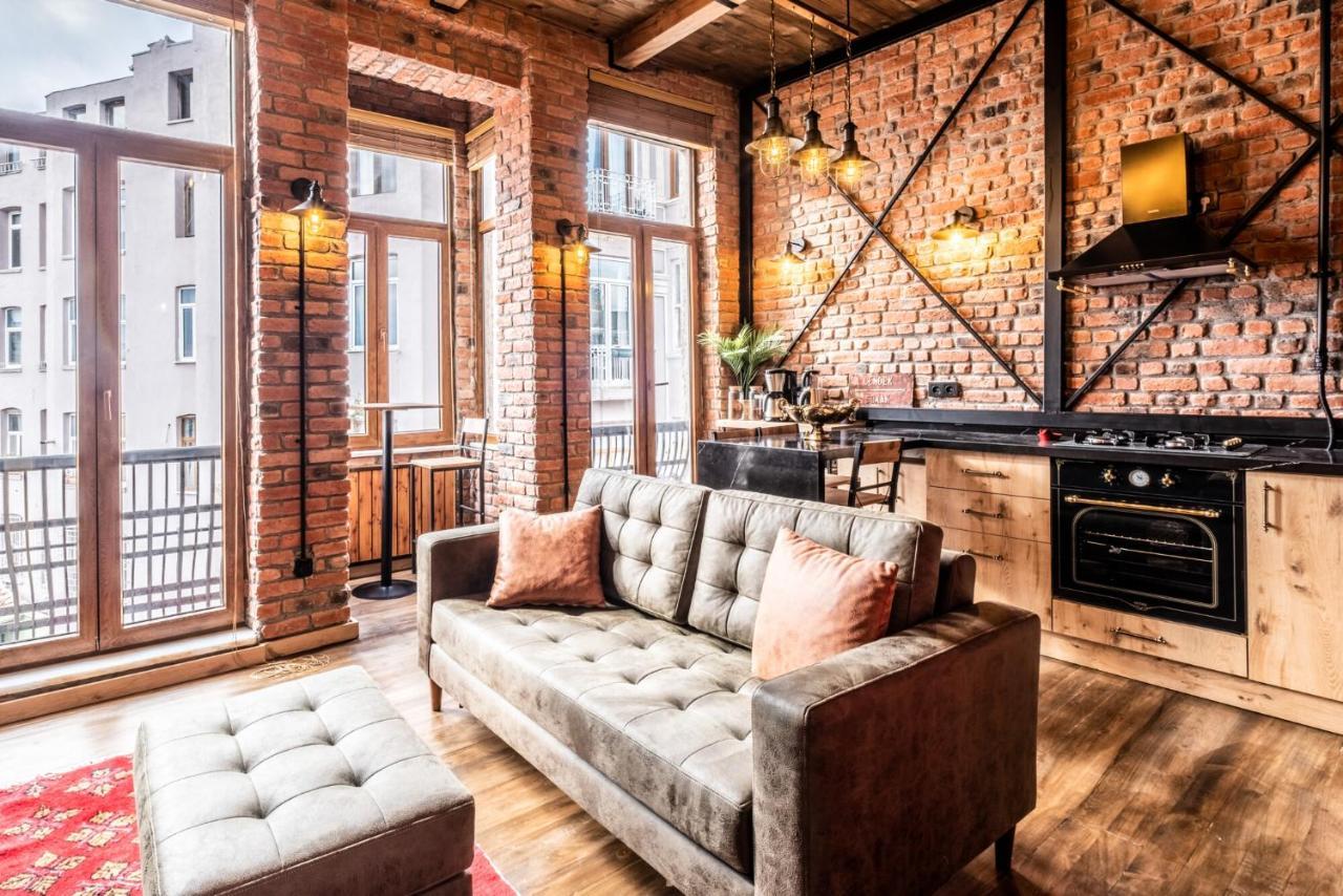 Flat With Galata Tower View Near Sishane Metro Apartment Istanbul