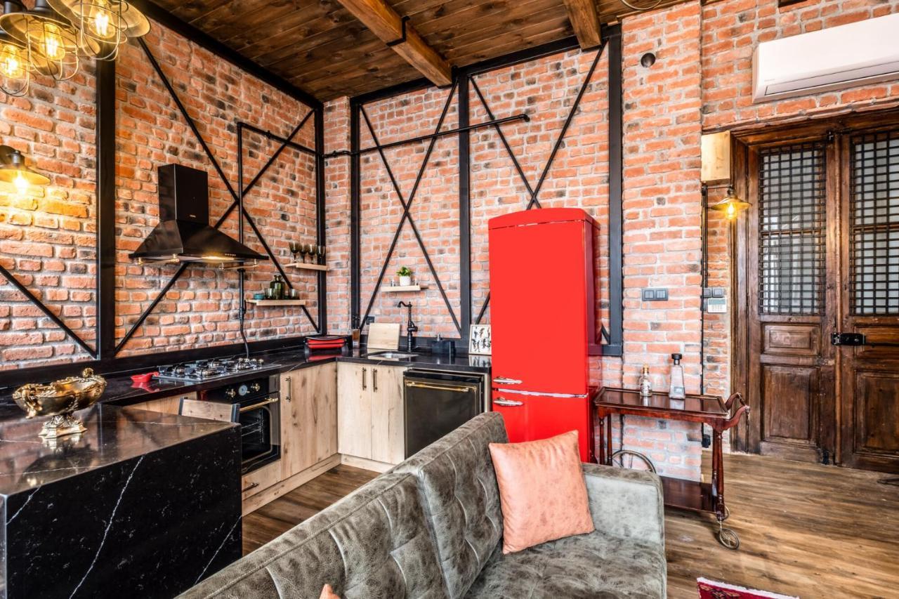 Apartment Flat With Galata Tower View Near Sishane Metro Istanbul