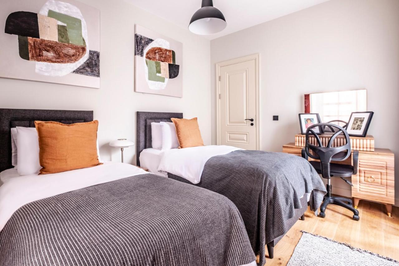 Charming Flat With Location In Beyoglu Apartment *