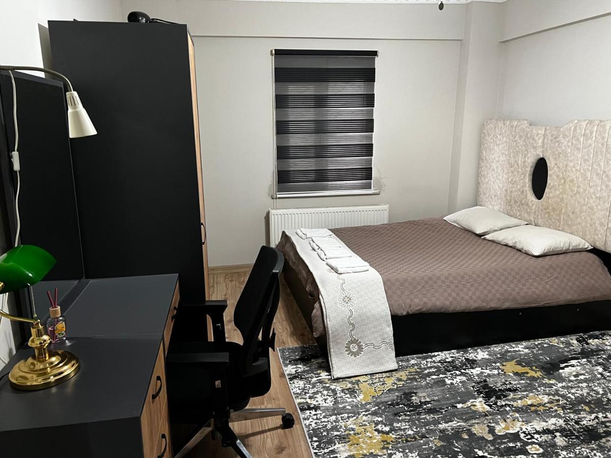 Khavi Airport Apertment Homestay Istanbul