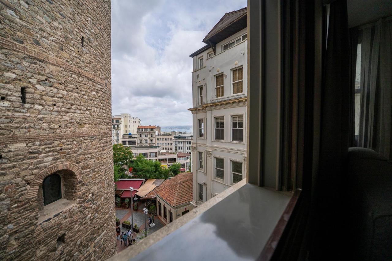 Historic 2 Bedroom Galata Apt-heart Of Kuledibi 1