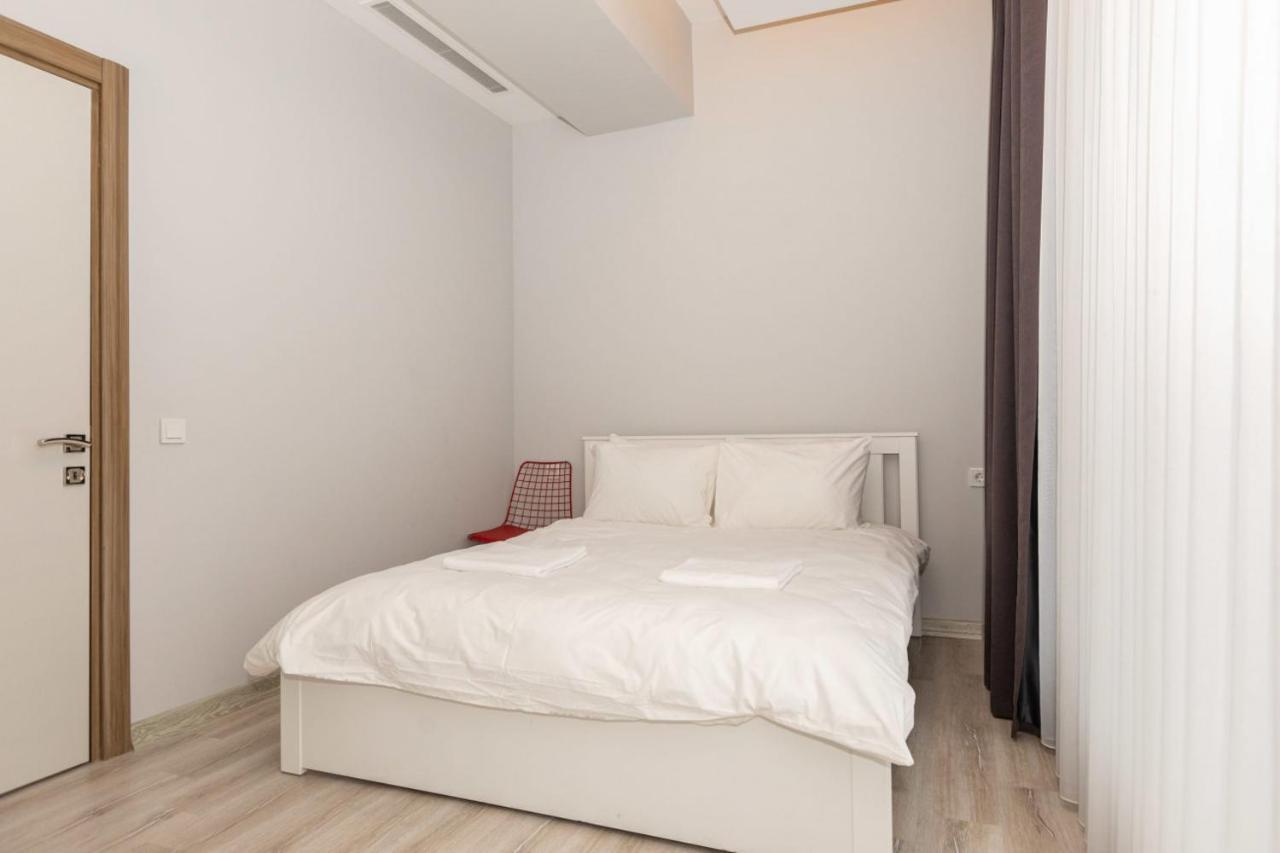 Modern And Spacious Flat With City View In Sariyer