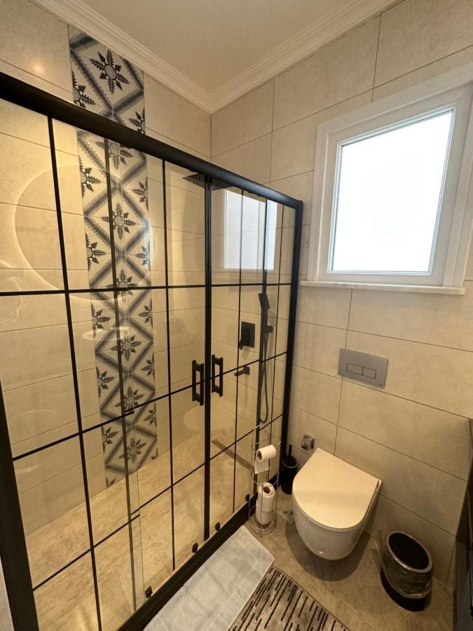 Center Of In Besiktas 2 1 With 2 Bathroom And 3 Air Conditioner Istanbul