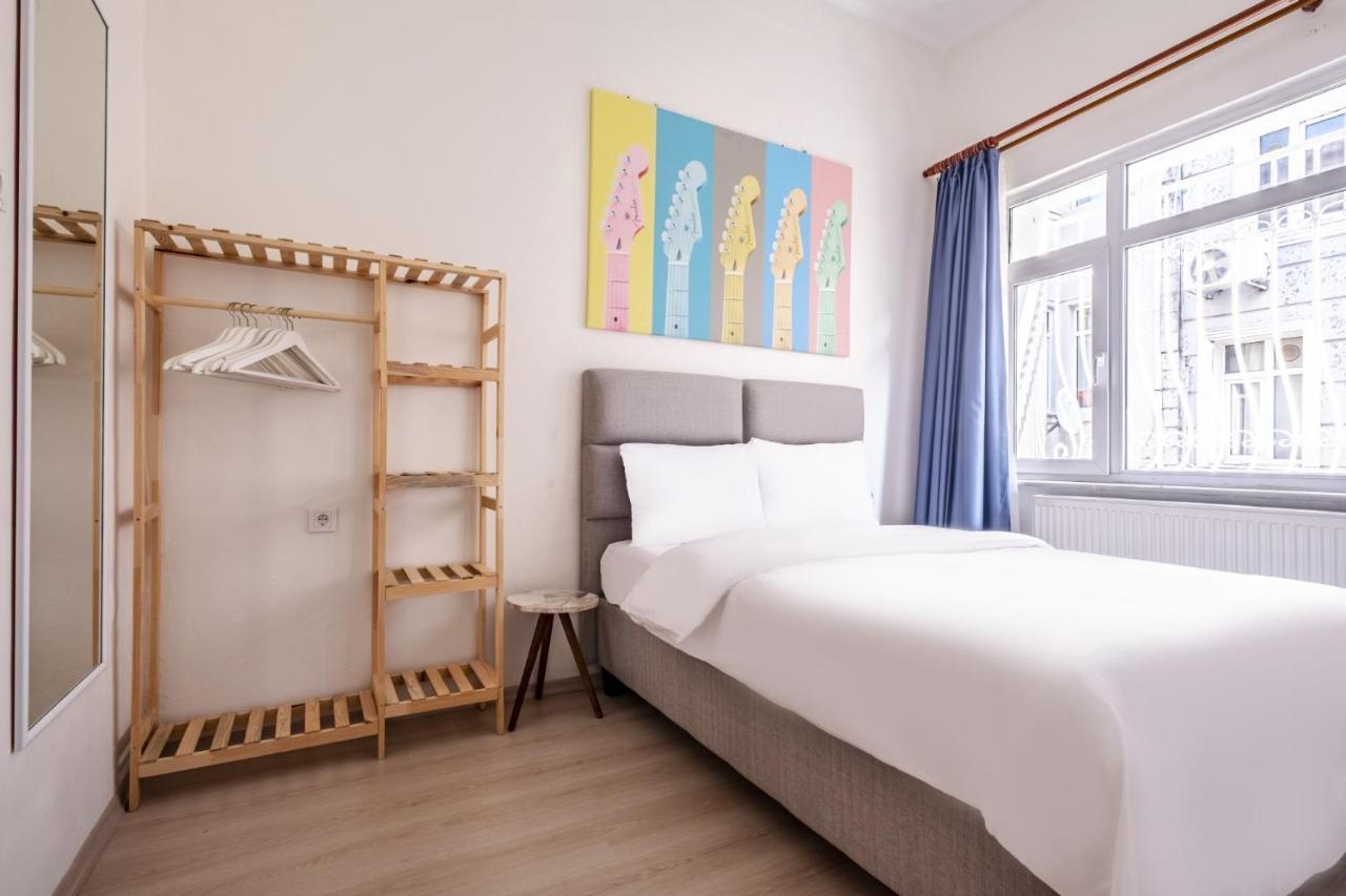 Modern Studio Flat With Central Location In Sisli Istanbul