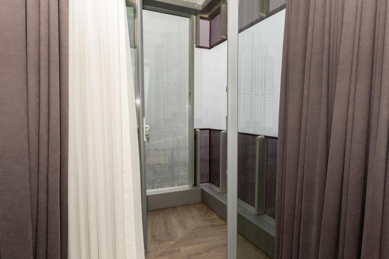 Modern And Spacious Flat With City View In Sariyer Apartment Istanbul