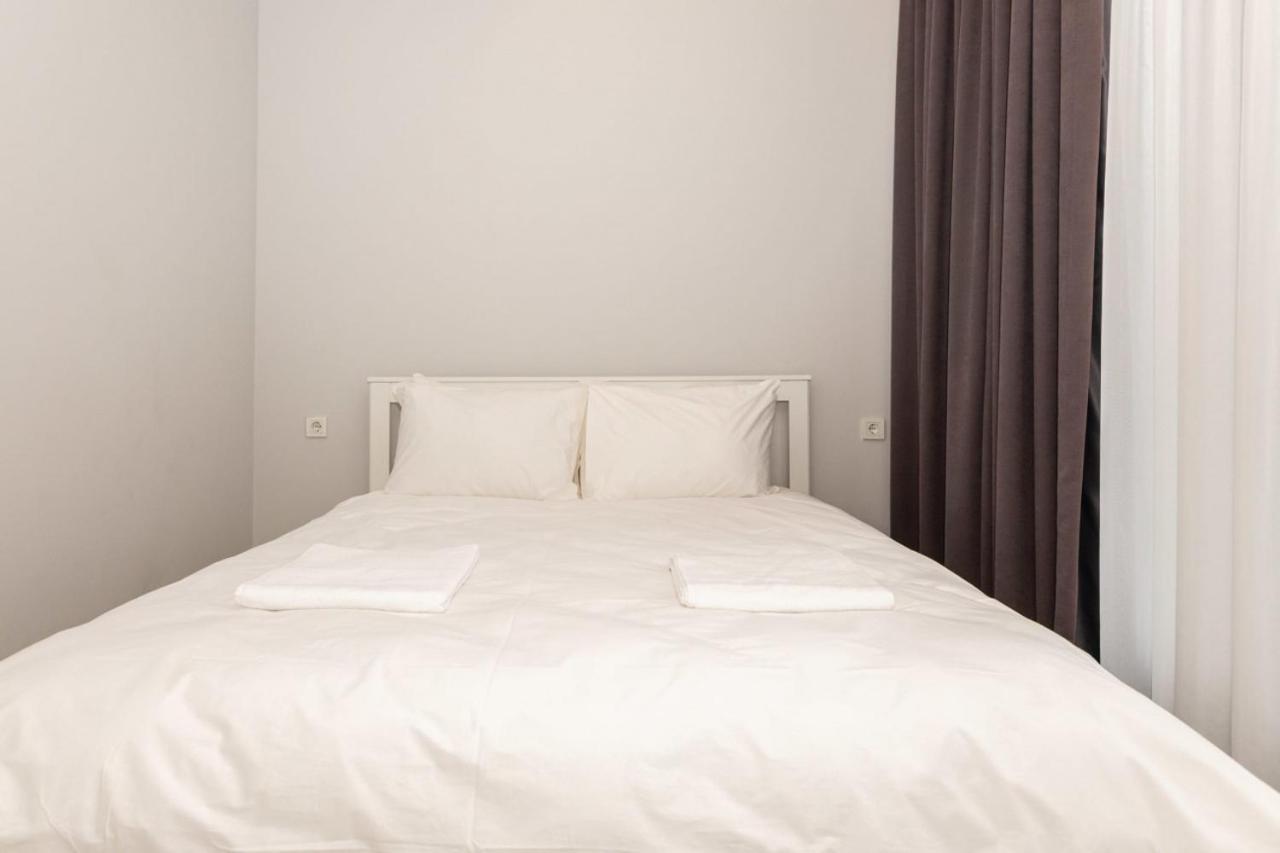 Modern And Spacious Flat With City View In Sariyer