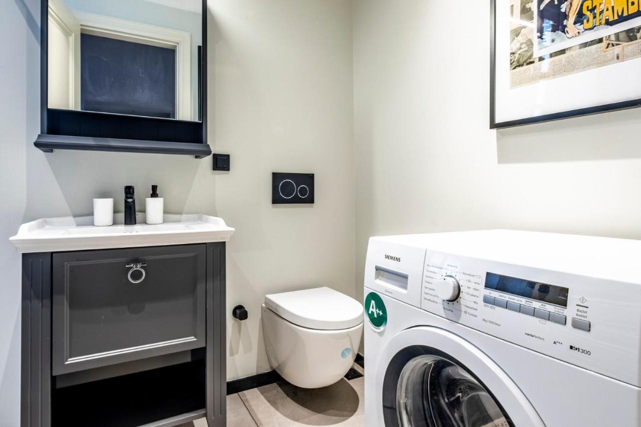 Charming Flat With Location In Beyoglu *