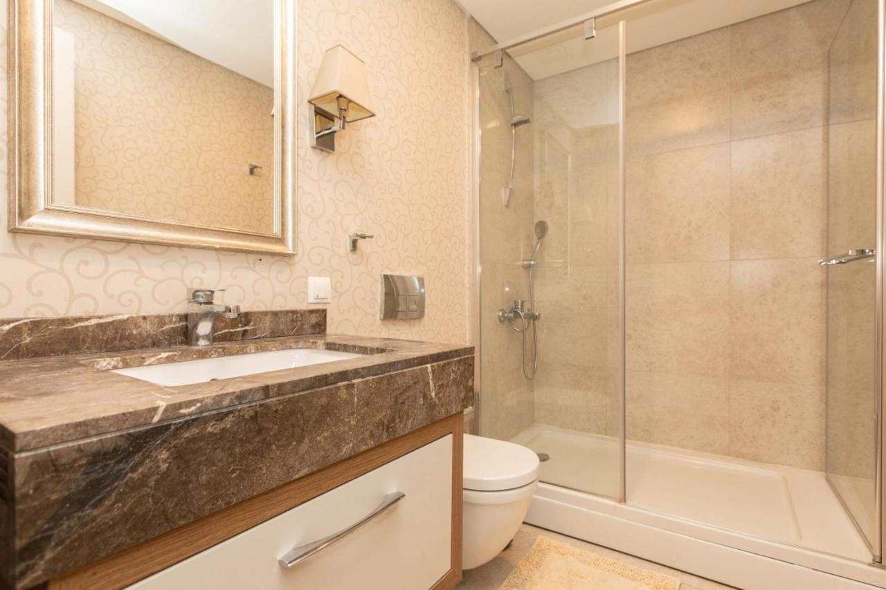 Apartment Modern And Spacious Flat With City View In Sariyer Istanbul