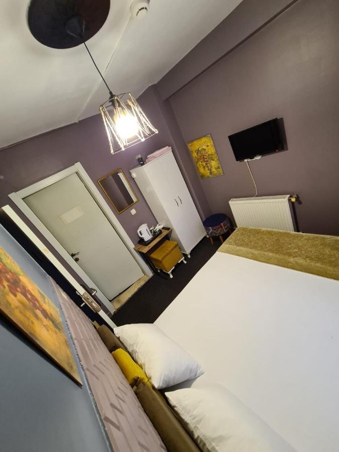 Hotel Retro