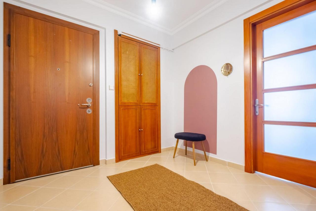 Splendid Flat With Location In Sisli Apartment