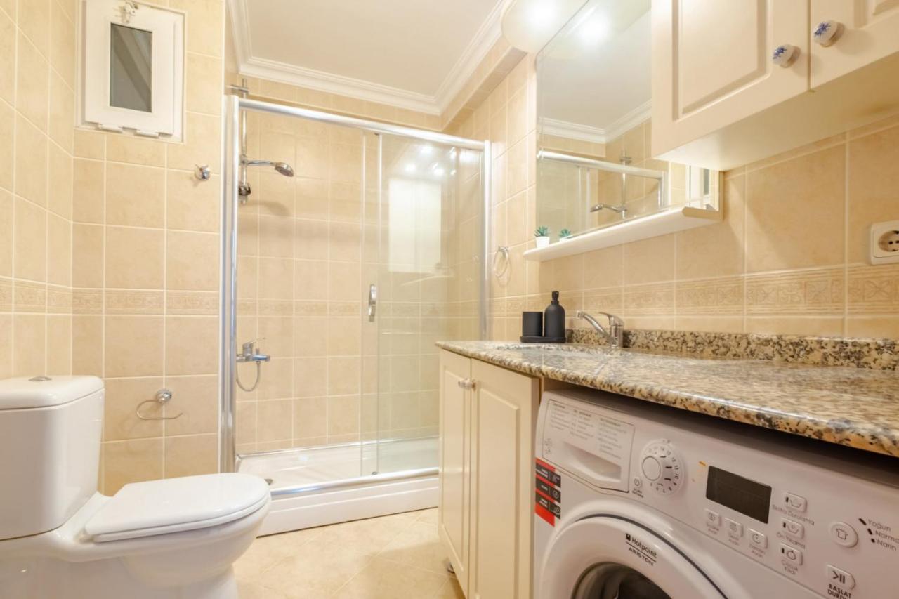 Splendid Flat With Location In Sisli Istanbul
