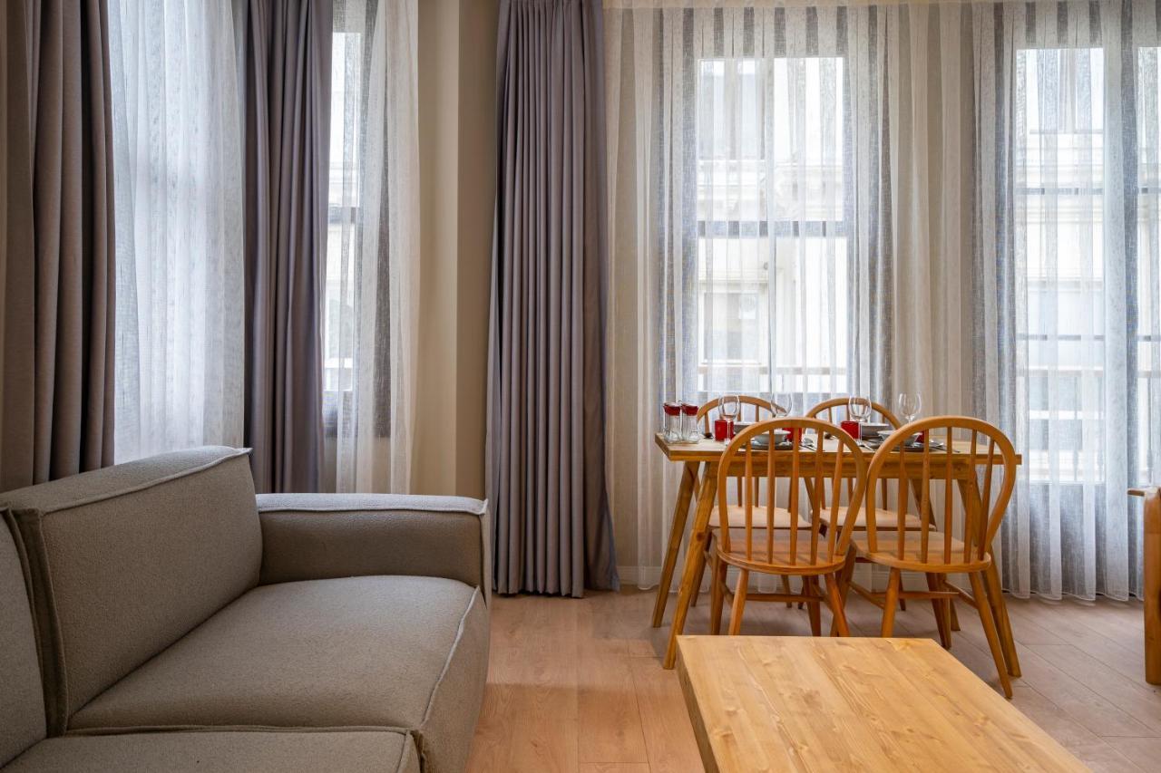 Historic 2 Bedroom Galata Apt-heart Of Kuledibi 1 Apartment *