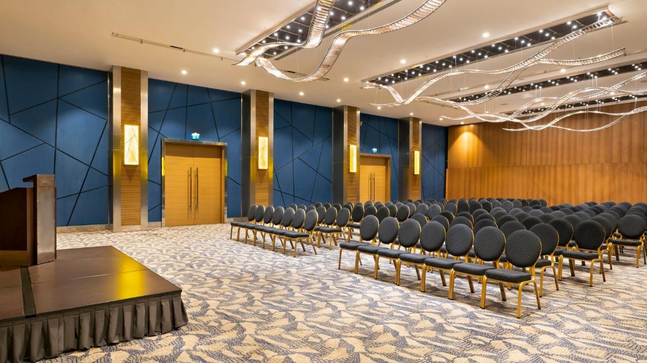 Crowne Plaza Florya By Ihg Hotel 5*