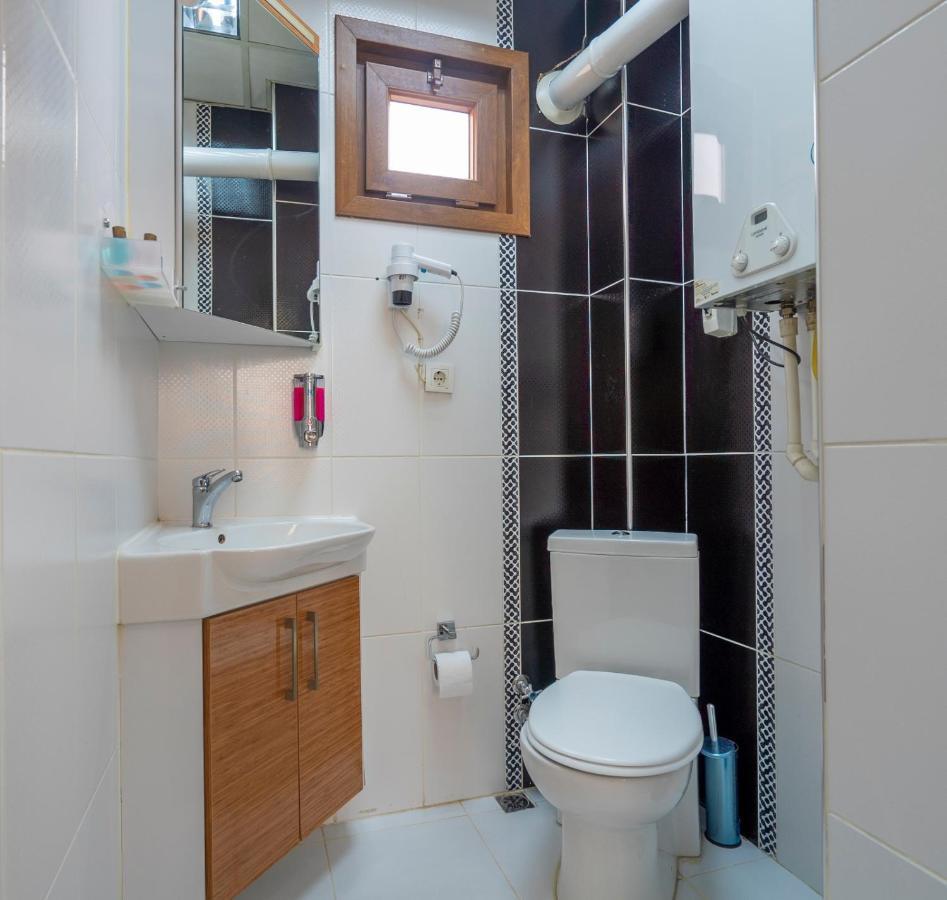 216 Palace Hotel 3*