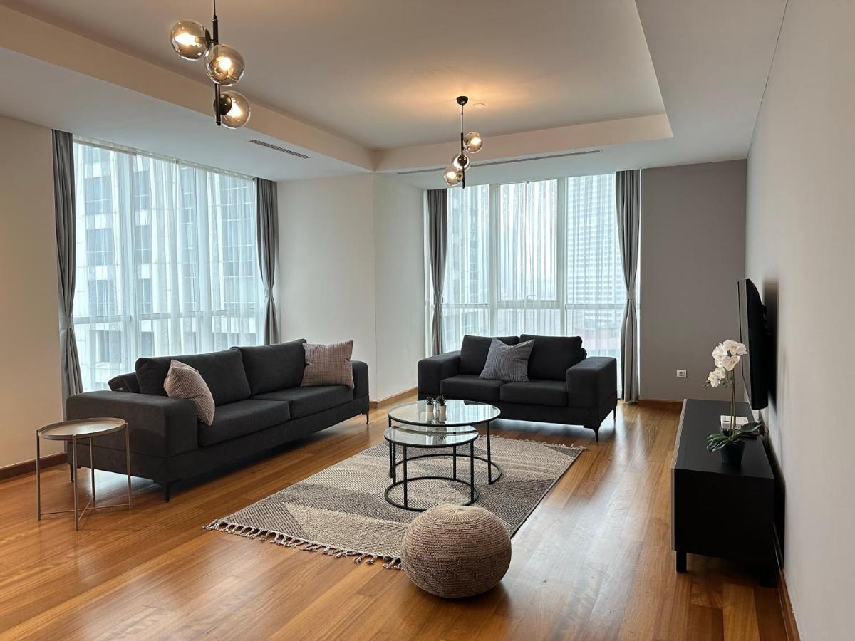 Bright 3 Bedroom & 2 Bath In Mashattan Residence, Maslak Sariyer Istanbul