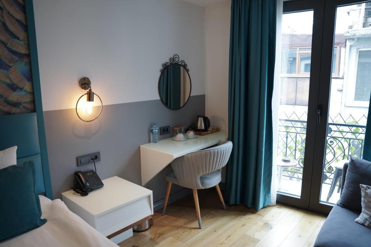 Royal Galata 3*