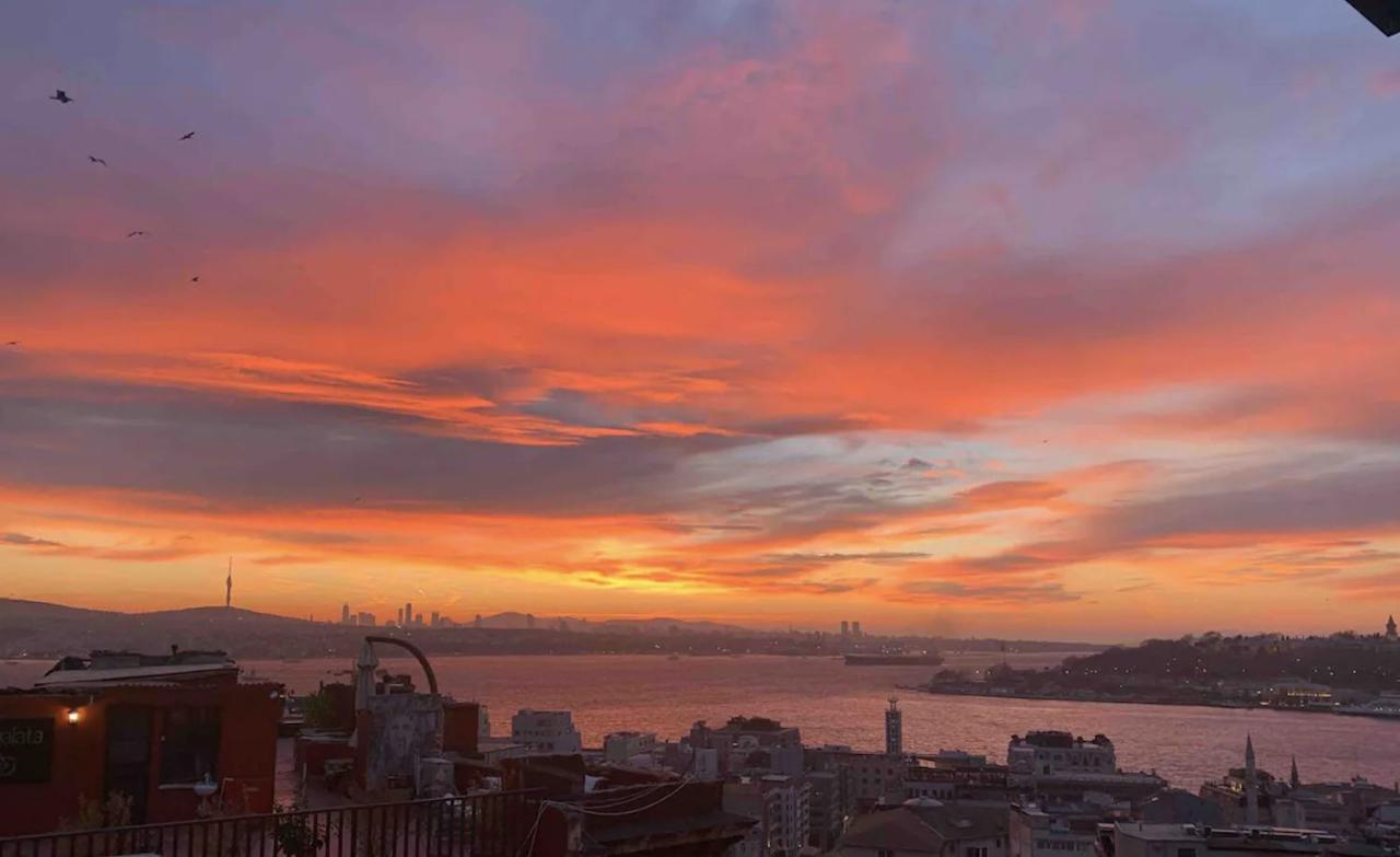 Apartment A Historical Galata Flat W Bosphorus View Istanbul