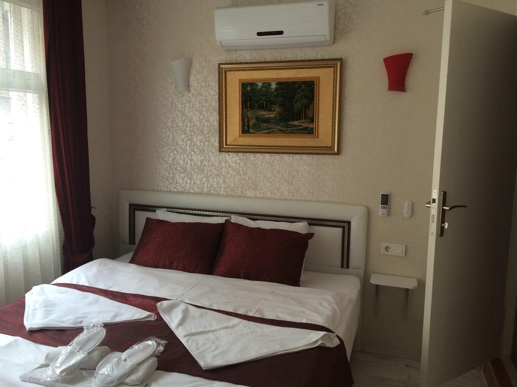 Aparthotel Taksim Brand