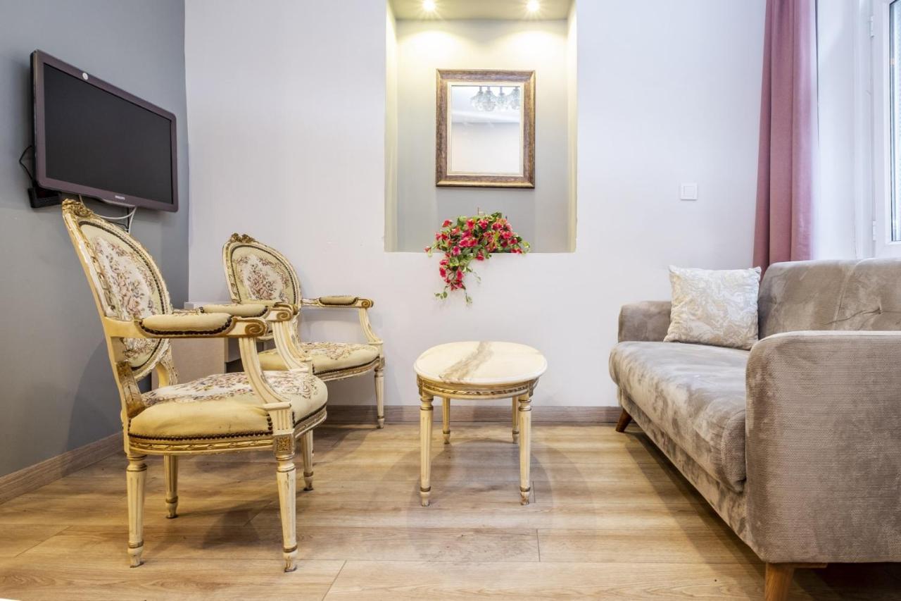 Duplex House Near Trendy Attractions In Sisli Apartment