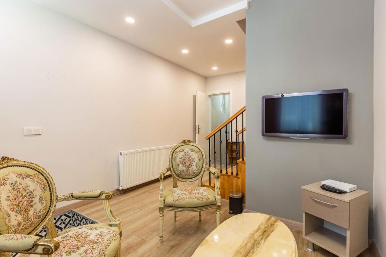 Duplex House Near Trendy Attractions In Sisli Istanbul